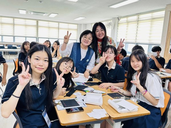 鳳西國中締造國際交流新紀錄 與韓國南倉中學友誼長存