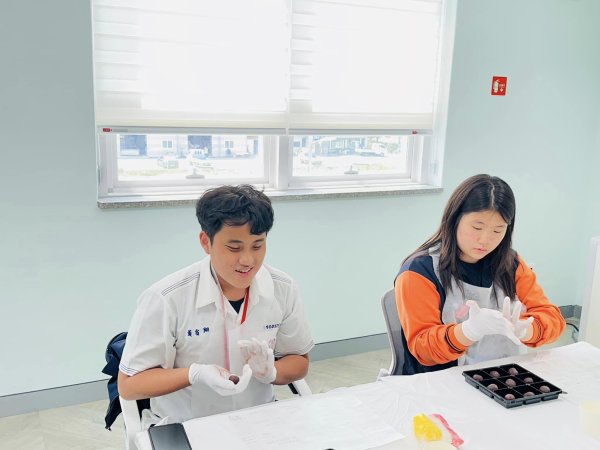 鳳西國中締造國際交流新紀錄 與韓國南倉中學友誼長存