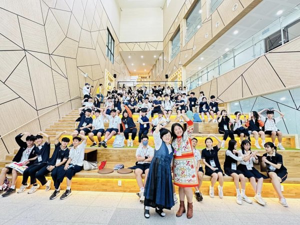 鳳西國中締造國際交流新紀錄 與韓國南倉中學友誼長存