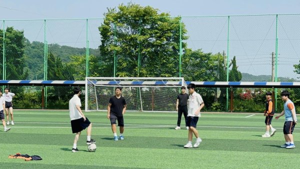 鳳西國中締造國際交流新紀錄 與韓國南倉中學友誼長存