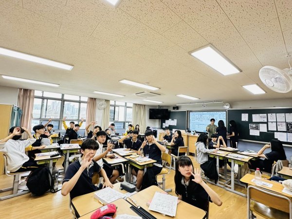 鳳西國中締造國際交流新紀錄 與韓國南倉中學友誼長存