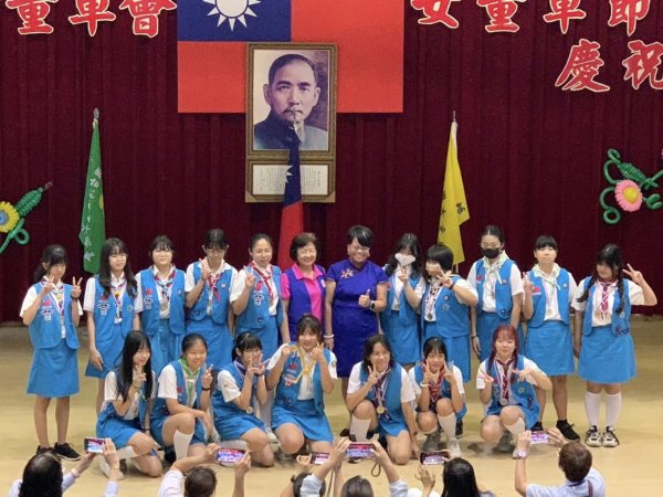 鳳西國中三位學生榮獲113年高雄市優秀女童軍殊榮