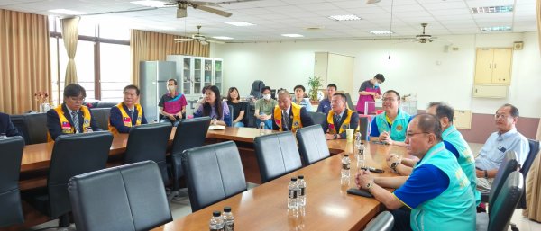 鳳西國中感謝光明獅子會慷慨捐贈體育班獎助學金