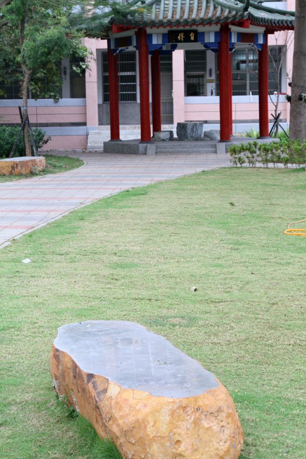 鳳西國中校園美景