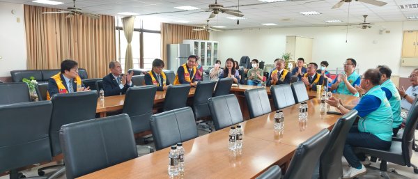 鳳西國中感謝光明獅子會慷慨捐贈體育班獎助學金